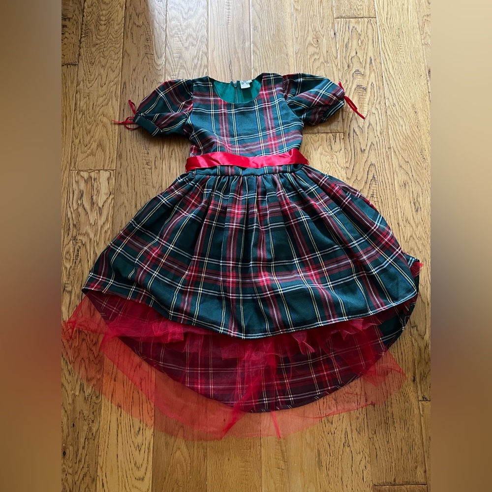 7/8Y - BMG - Vintage Plaid Red and Green girl  Dress